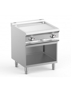 Plancha-électrrique-MBM-sur-placard-ouvet